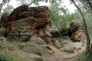 03_Mechernich_Katzensteine_Michael_Thuns__LVR-ABR_3_452x[1]
